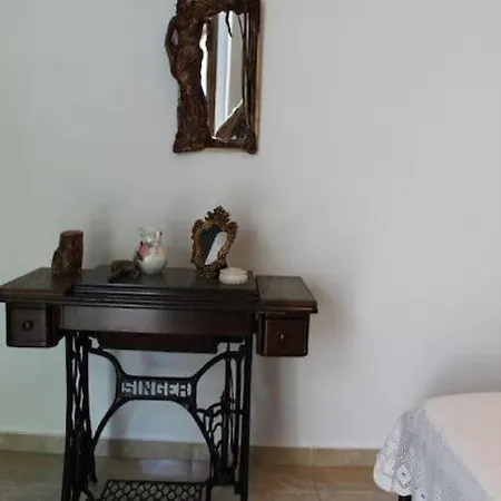 Evanthia S House Katakilos