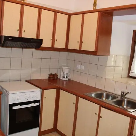 Evanthia S House Holiday home *